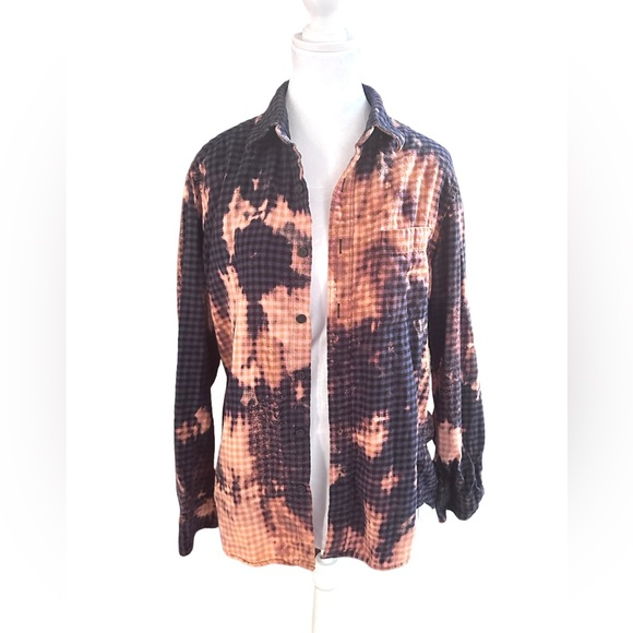 Upcycled Bleached Flannel Shirt Size Large‎ (F36) - Picture 1 of 5